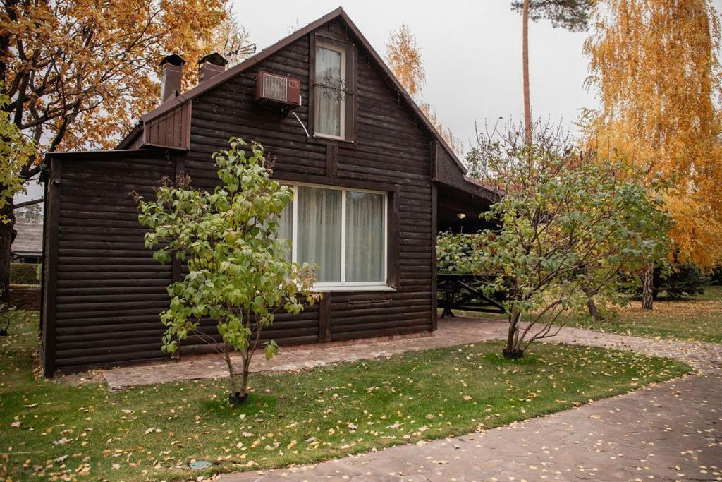 Veselyj Zajets Hotel Pirnove Bagian luar foto
