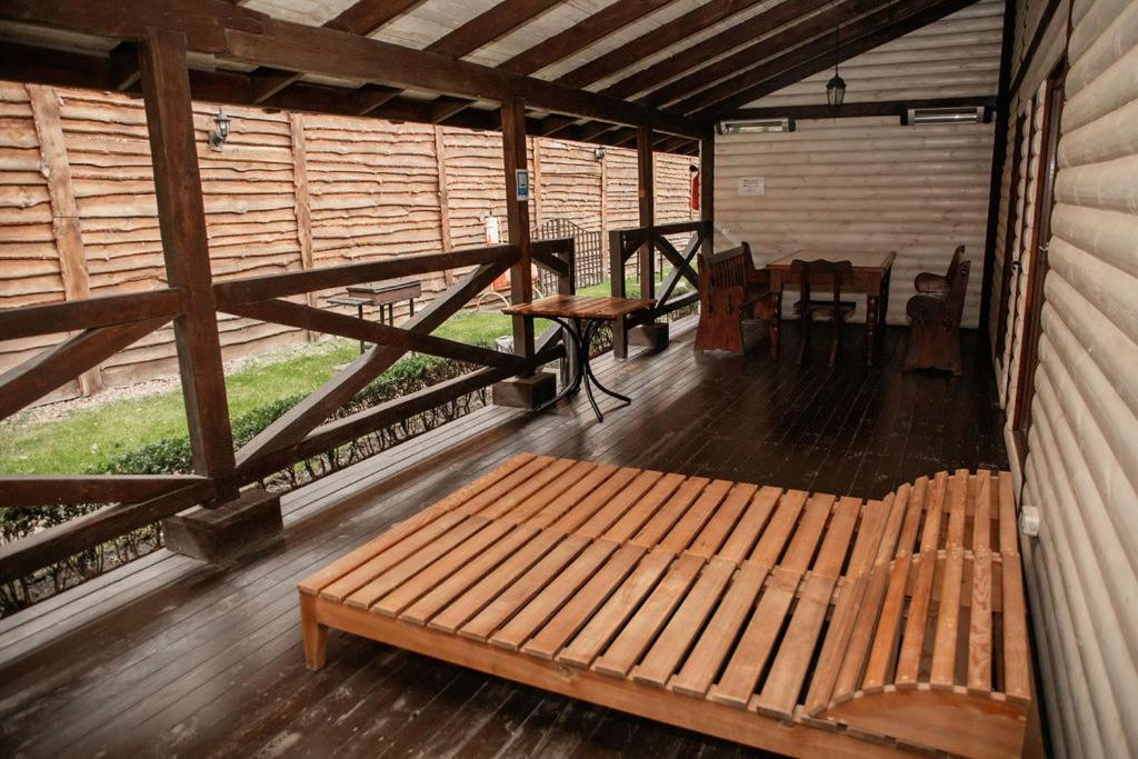 Veselyj Zajets Hotel Pirnove Bagian luar foto