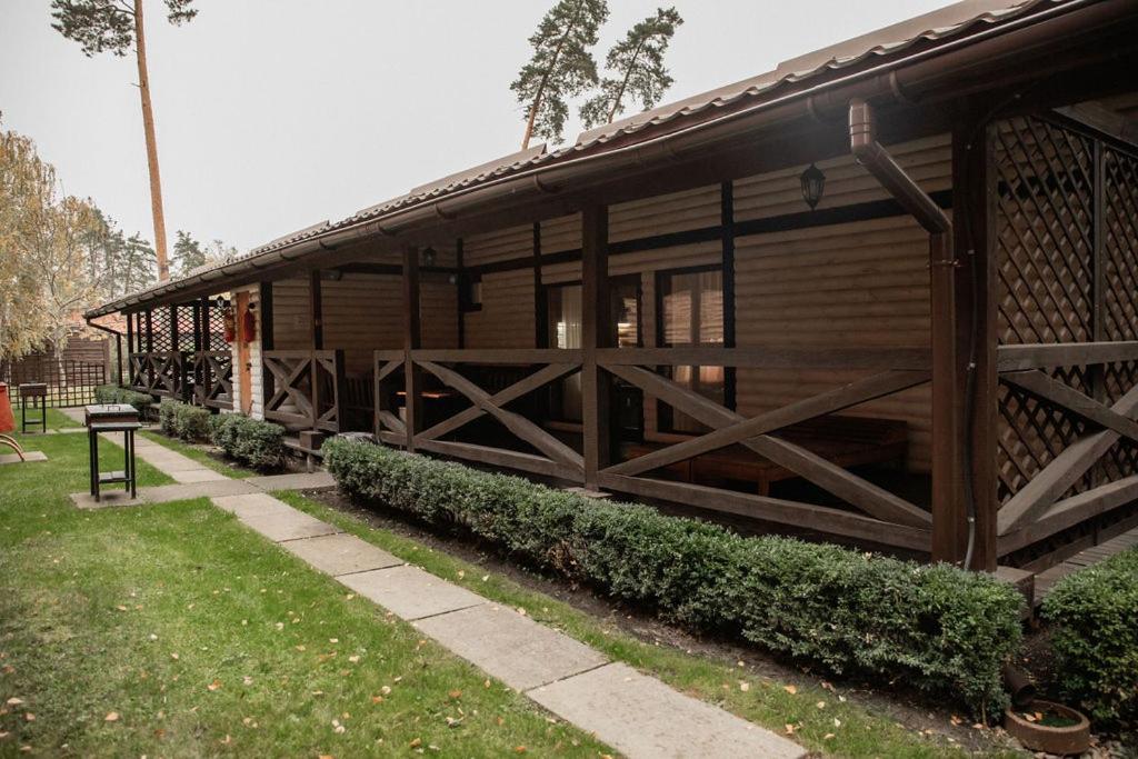 Veselyj Zajets Hotel Pirnove Bagian luar foto